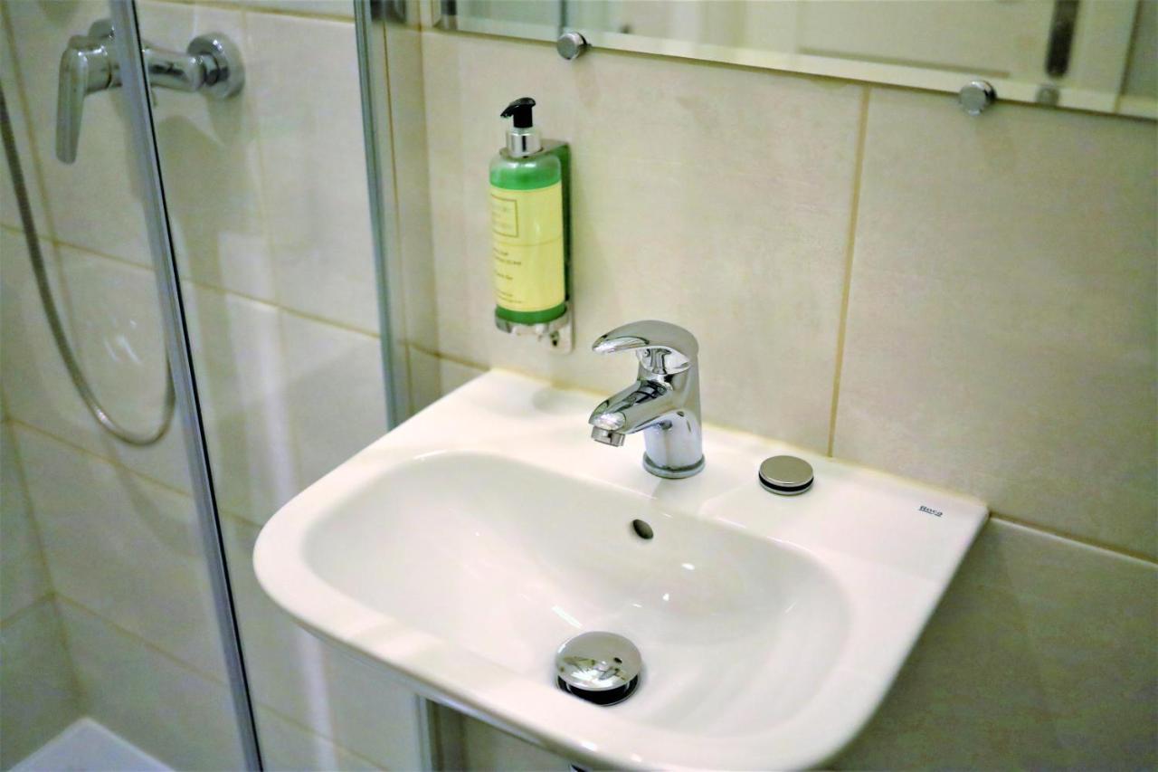 Zyblikiewicza Friendly Apartment 2 Krakow Ngoại thất bức ảnh